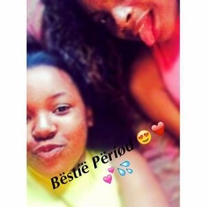 Meet your Posher, Carlaya